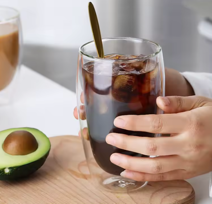 Doppelwandige Glastasse – Transparente, wärmeisolierende Mini-Gläser für Espresso & Tee
