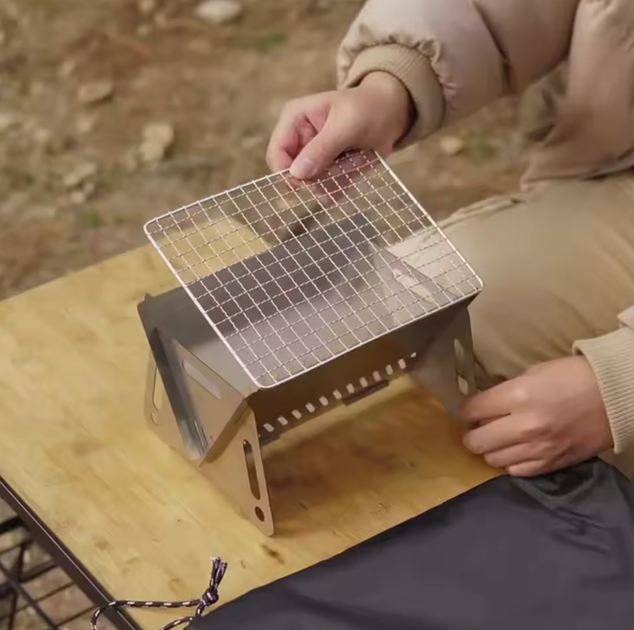 Faltbarer Mini Camping Grill – Tragbarer BBQ Grillrost & Holzofen