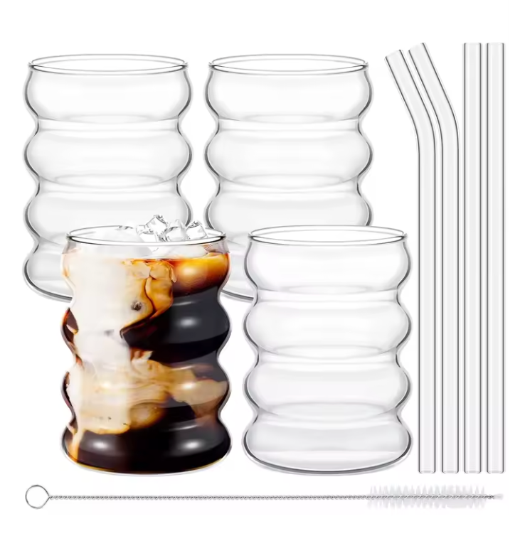 4-teiliges Glasbecher-Set – Gerippte Vintage Trinkgläser mit Strohhalmen