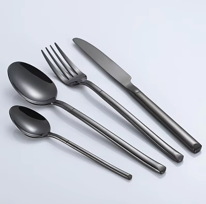 24-teiliges Besteckset aus Edelstahl – Schwarzes Tafelbesteck mit Steakmessern für 6 Personen