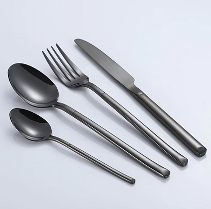 24-teiliges Besteckset aus Edelstahl – Schwarzes Tafelbesteck mit Steakmessern für 6 Personen