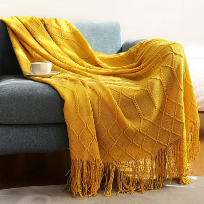 Kuscheldecke | Einfarbige Strickdecke mit Geometrischem Design | Vielseitige Wolldecke für Komfort und Stil 14