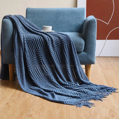 Kuscheldecke | Einfarbige Strickdecke mit Geometrischem Design | Vielseitige Wolldecke für Komfort und Stil 27